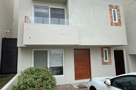 Casa en venta en Cumbres de Juriquilla · 4 recámaras