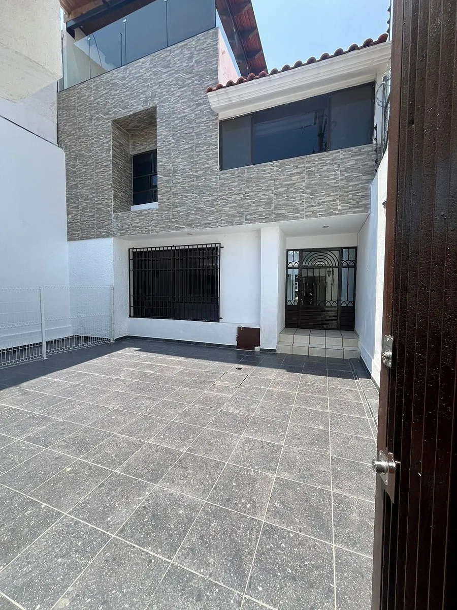 Casa en renta en Calesa
