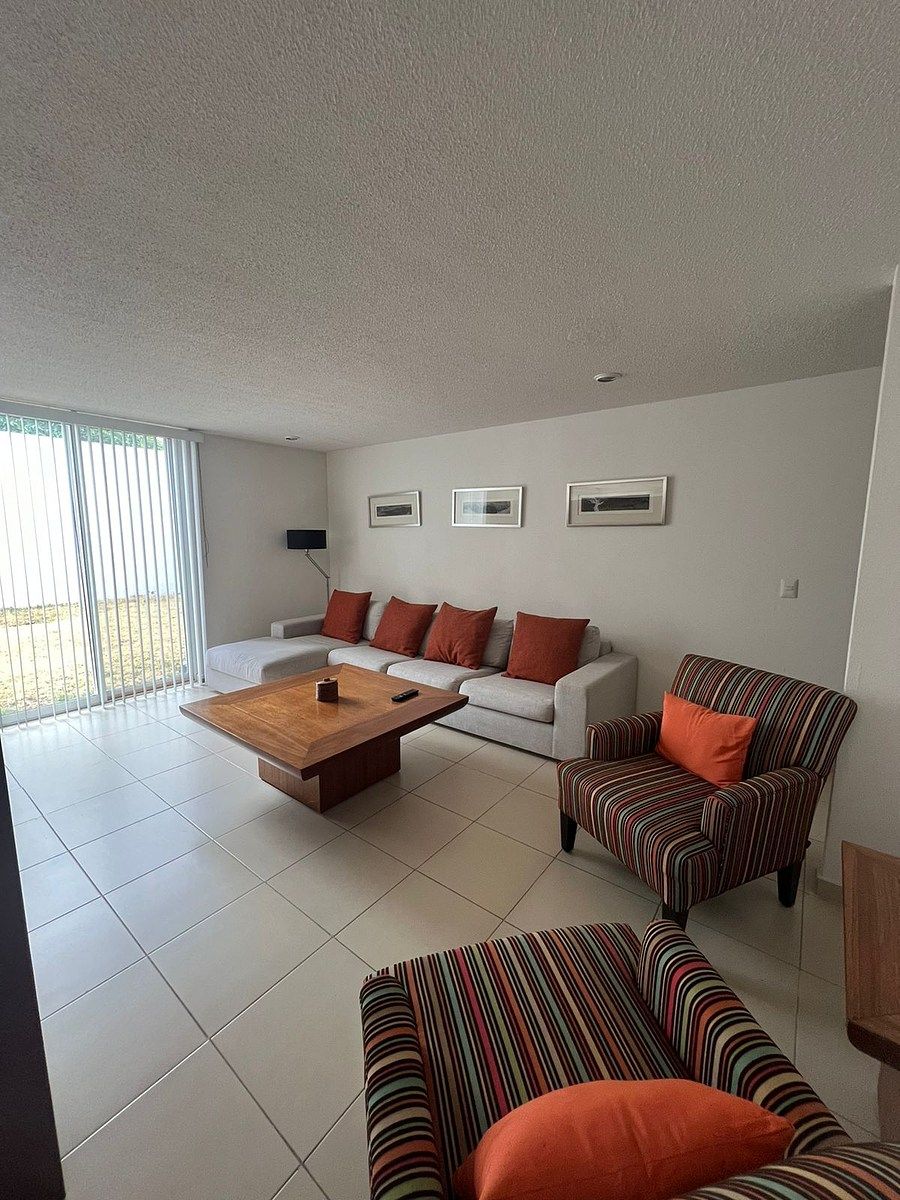 Departamento amueblado en Juriquilla, planta baja