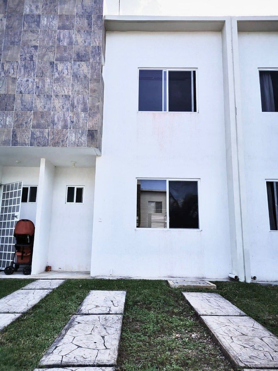 Casa en venta con recámara en planta baja